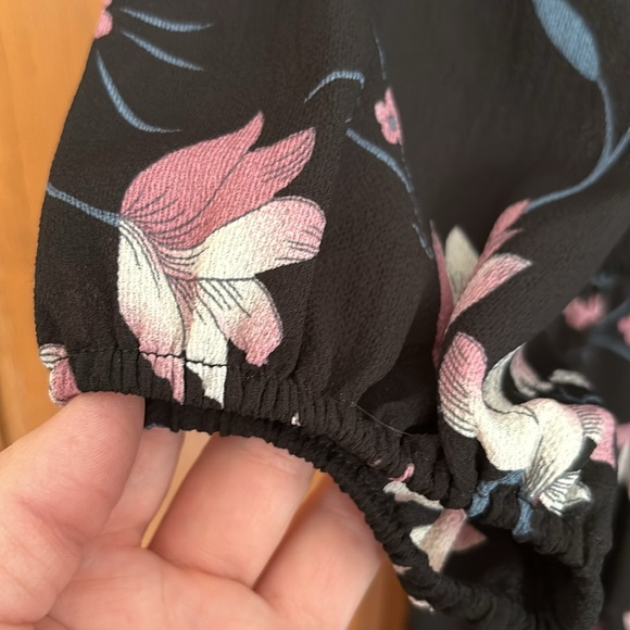 Maxi dress. Multi floral, button front, beautiful. - Picture 4 of 6